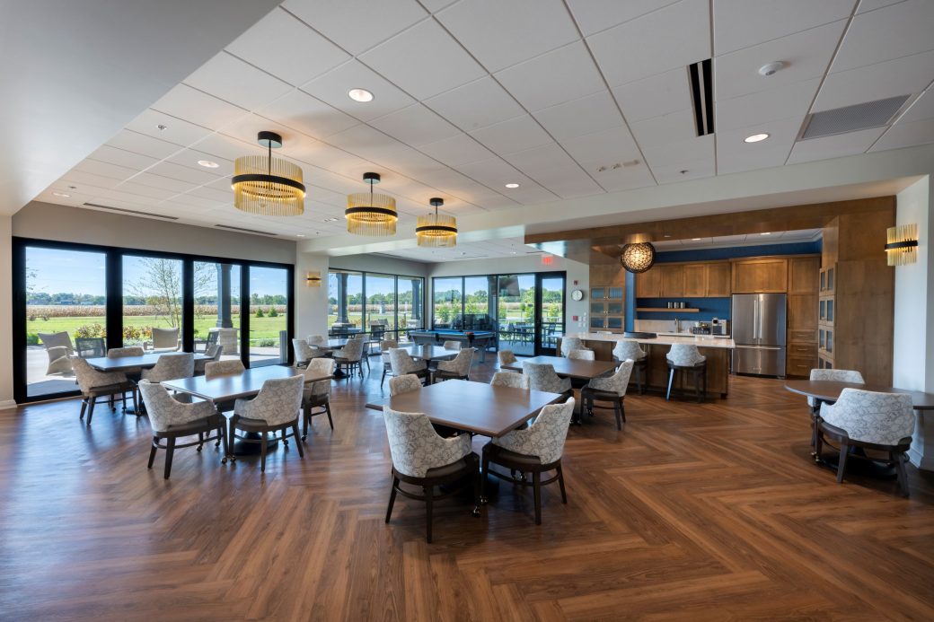 clubhouse dining room 2